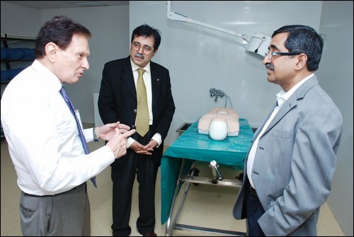 (From Left to right)Dr.Farokh Udwadia,Dr.Sunil Keswani,Rtn DG Raju Subramanyam.JPG